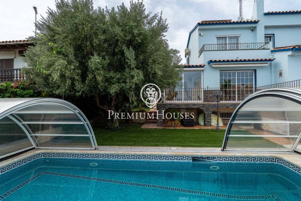 Luxury House for sale in Sitges, 1 440 000 €, Photo 3