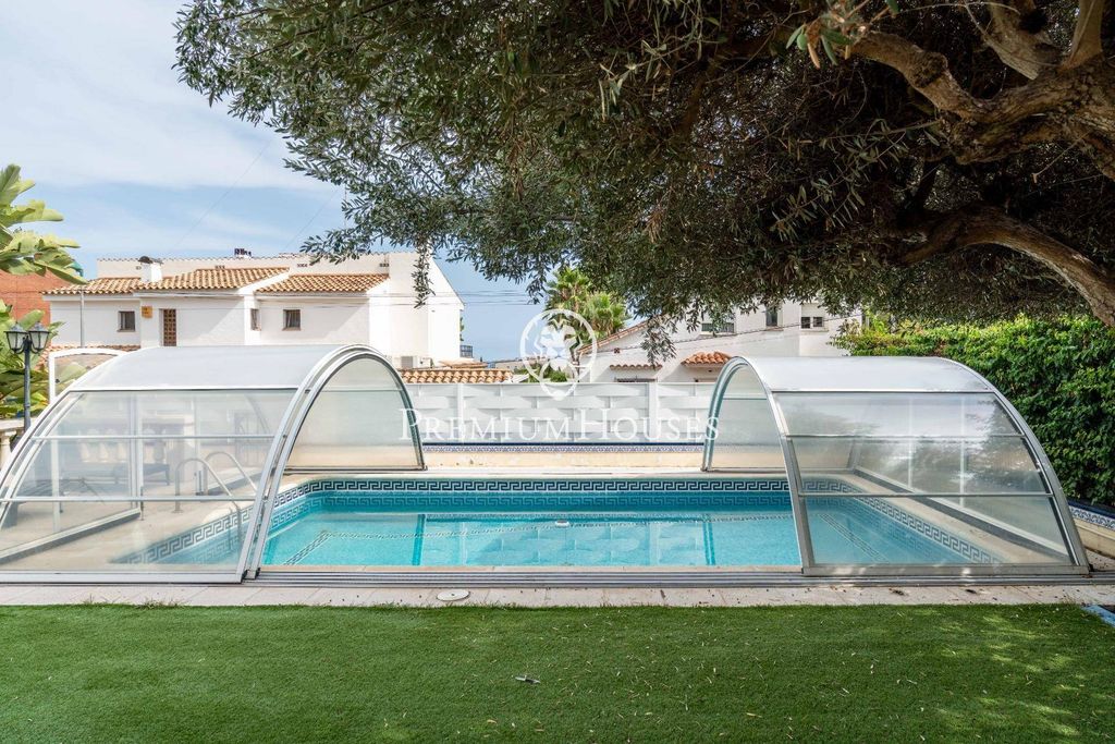 Luxury House for sale in Sitges, 1 440 000 €, Photo 4