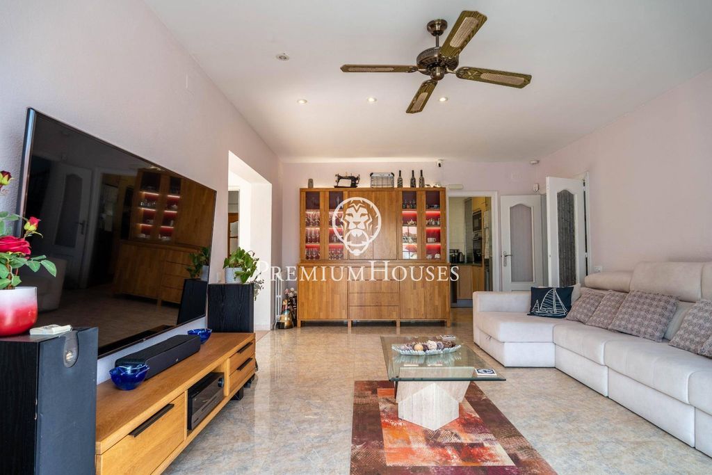 Luxury House for sale in Sitges, 1 440 000 €, Photo 7