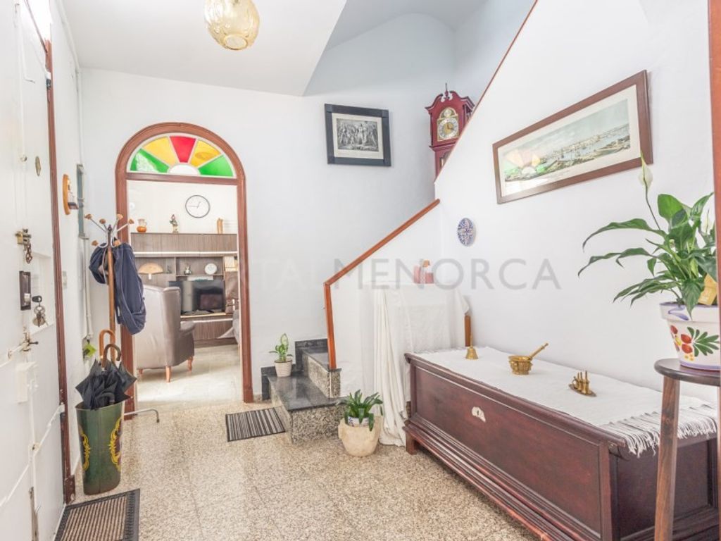 Luxury House for sale in Maó, 470 000 €, Photo 6