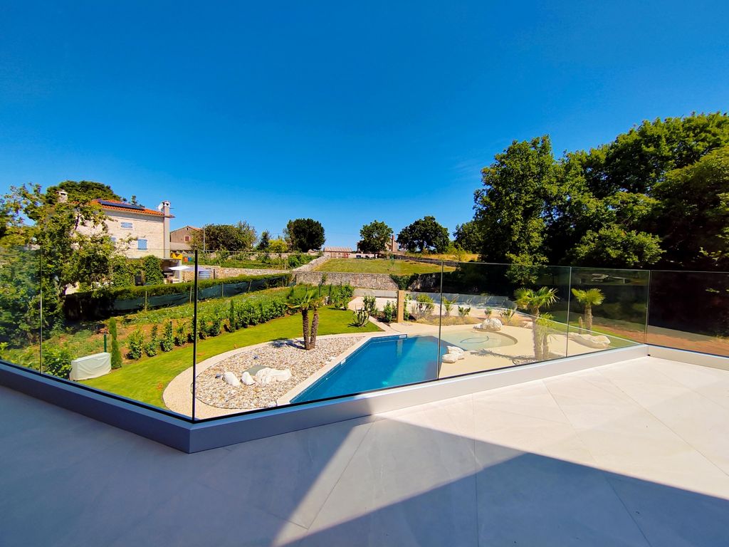 Luxury House for sale in Tinjan, 1 170 000 €, Photo 3