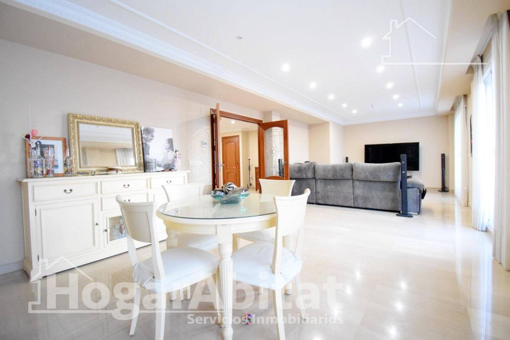 Maison de luxe à vendre à Almoines, 570 000 €, Photo 4