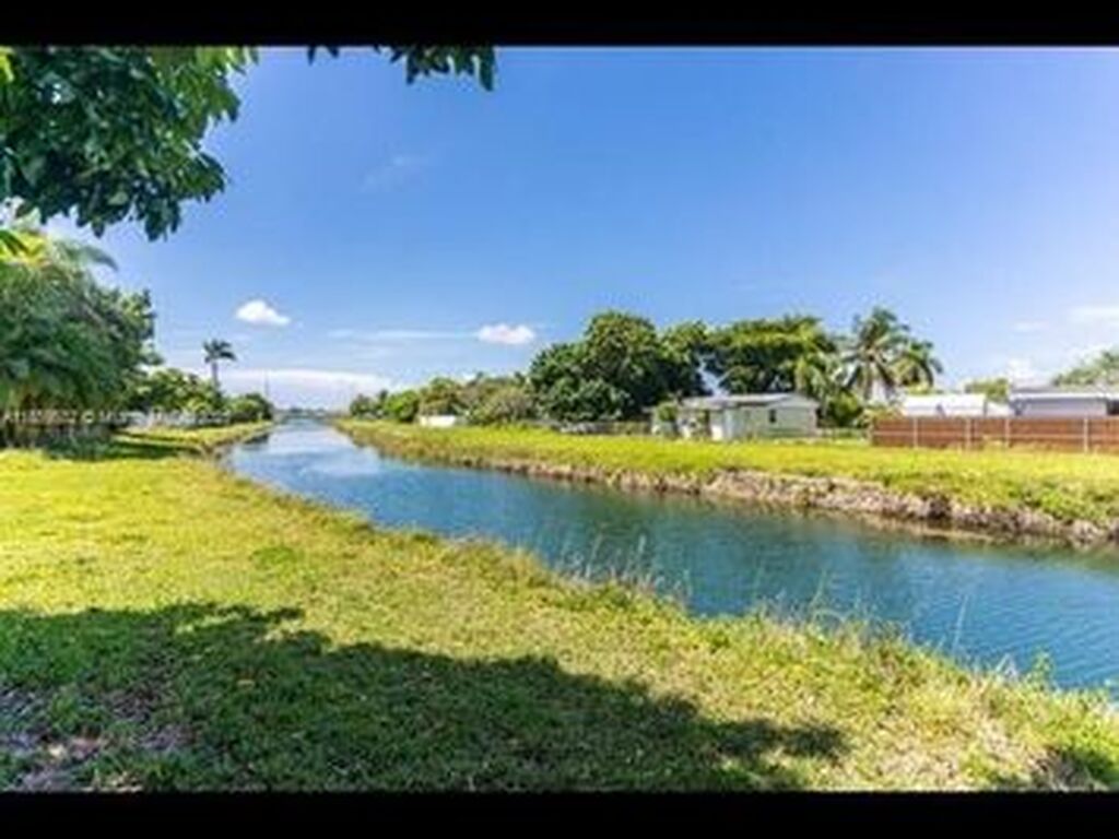 Luxury House for sale in Homestead, 510 775 €, Photo 4