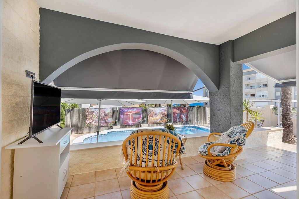Maison de luxe à vendre à Torrevieja, 656 000 €, Photo 7