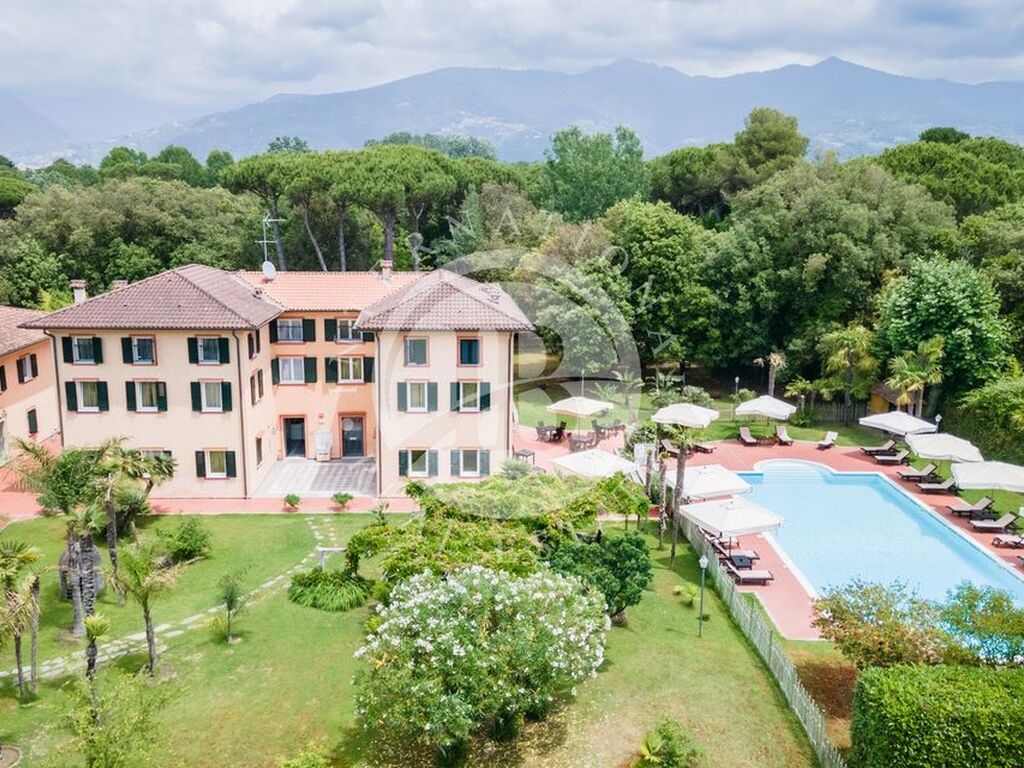 Maison de luxe à vendre à Massa, 9 500 000 €, Photo 2