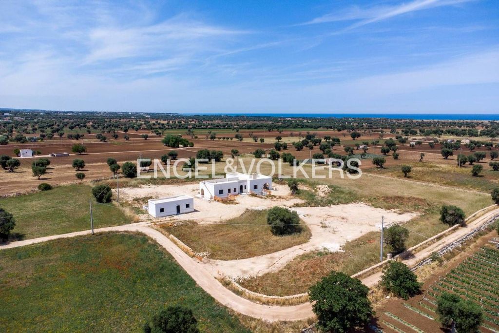 Maison de luxe à vendre à Fasano, 1 350 000 €, Photo 1