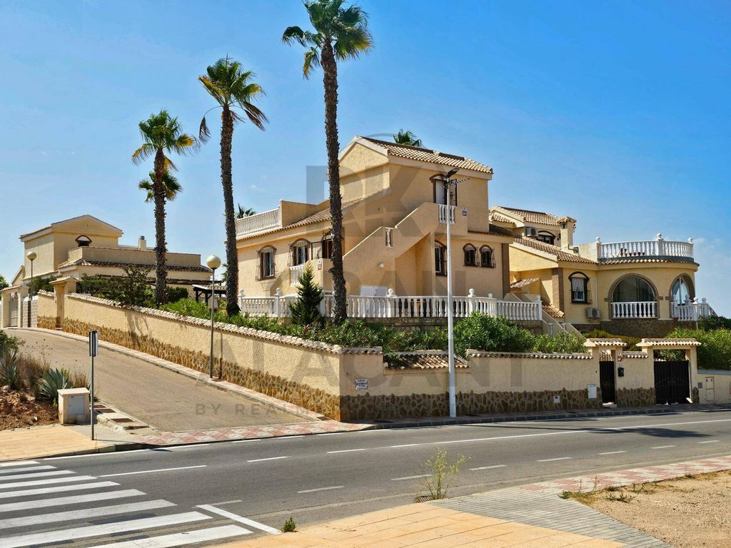 Maison de luxe à vendre à Gran Alacant, 549 000 €, Photo 1
