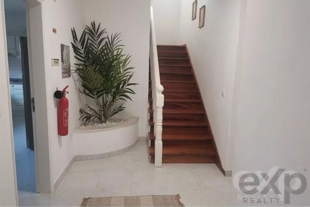 Maison de luxe à vendre à Charneca de Caparica, 699 000 €, Photo 5