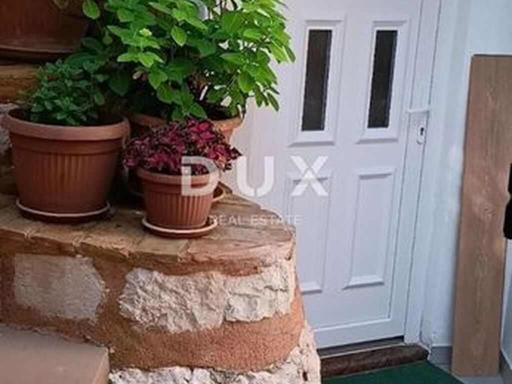 Luxury Apartment for sale in Rovinj, 810 000 €, Photo 7