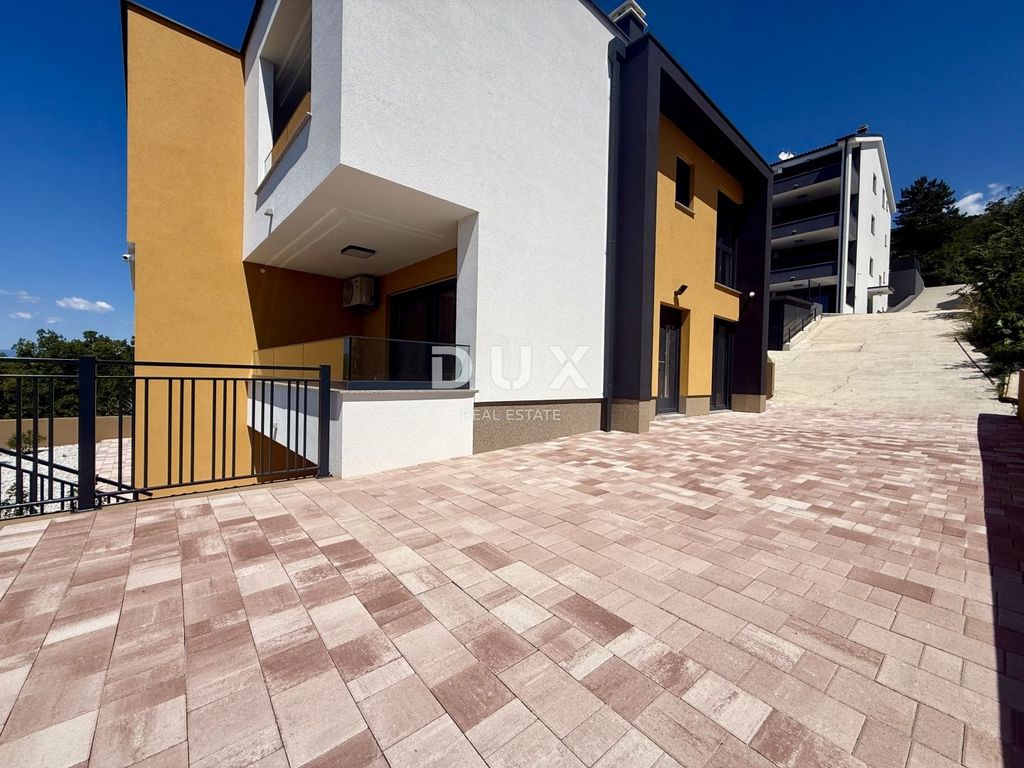 Appartement de luxe à vendre à Crikvenica, 400 000 €, Photo 2