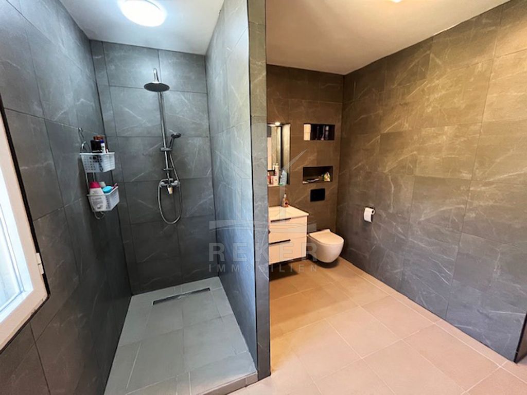 Maison de luxe à vendre à Kaštel Štafilic, 950 000 €, Photo 6