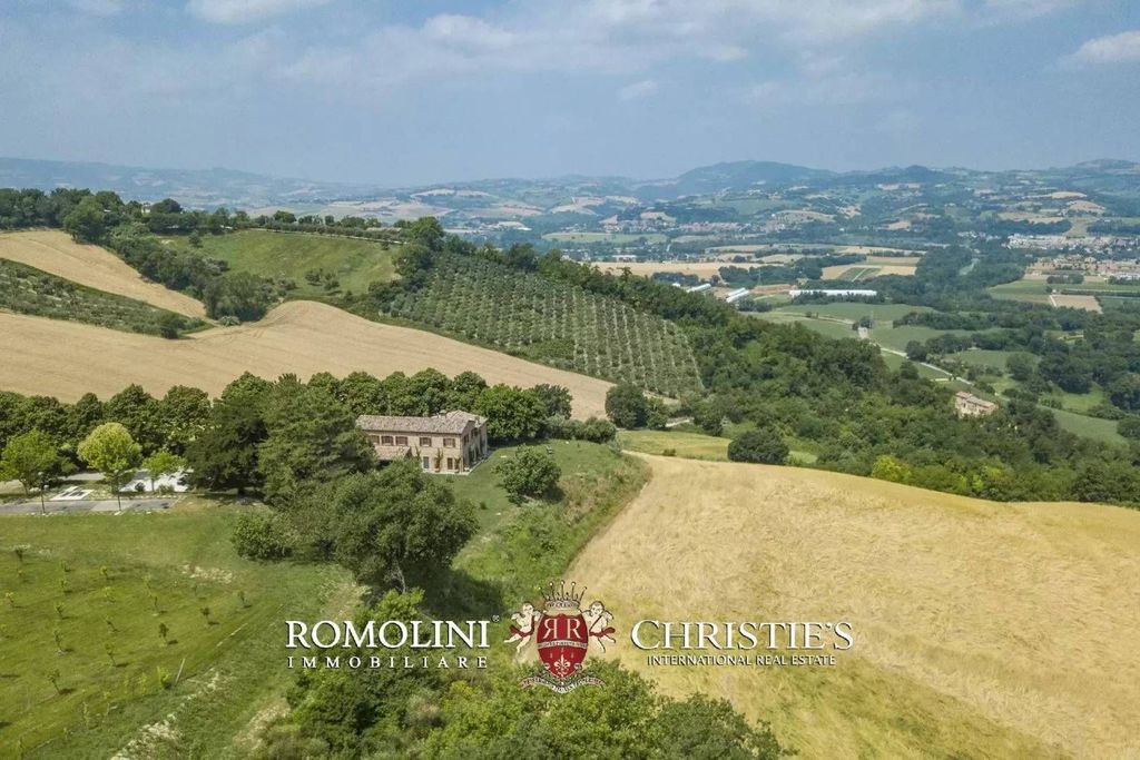 Luxury House for sale in Orciano Di Pesaro, 1 350 000 €, Photo 3