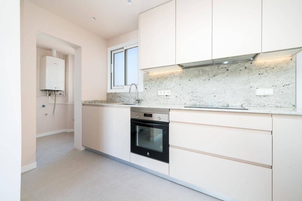 Luxury Apartment for sale in Palma, 740 000 €, Photo 7