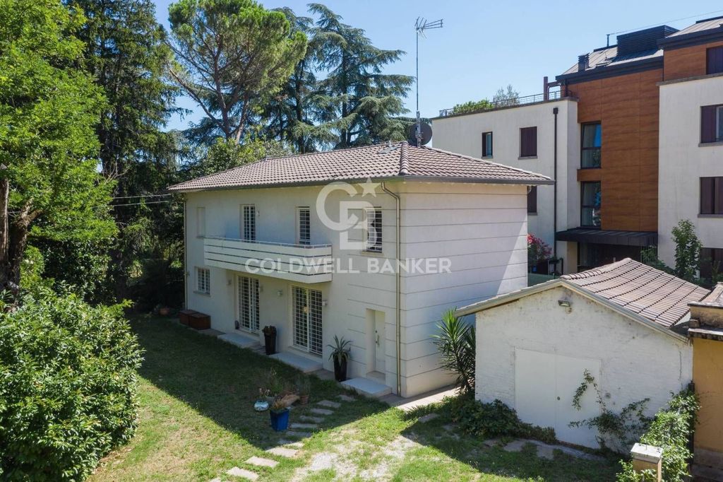 Luxury House for sale in Castel San Pietro Terme, 680 000 €, Photo 1