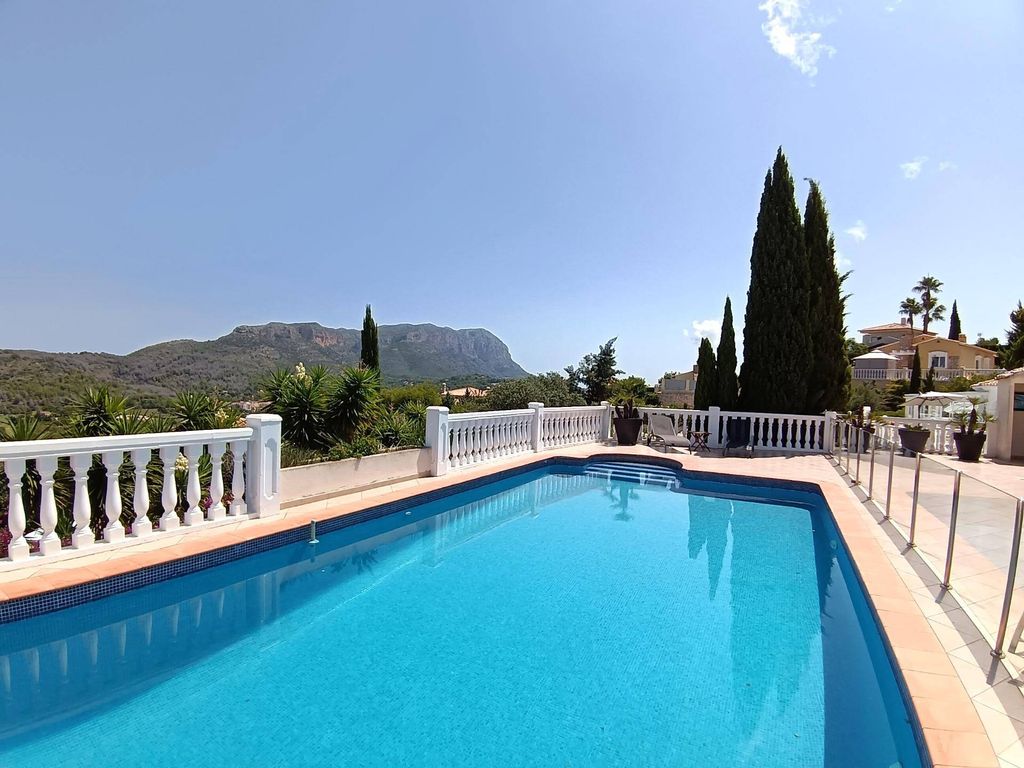 Luxury House for sale in Denia, 890 000 €, Photo 2