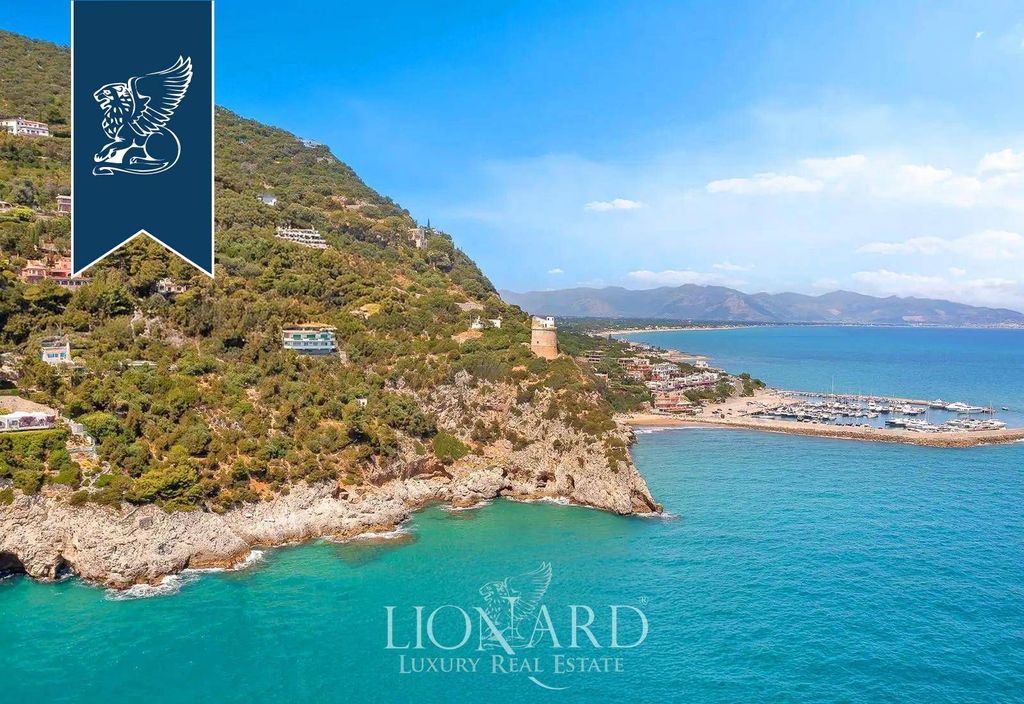 Luxury House for sale in San Felice Circeo, 1 900 000 €, Photo 3
