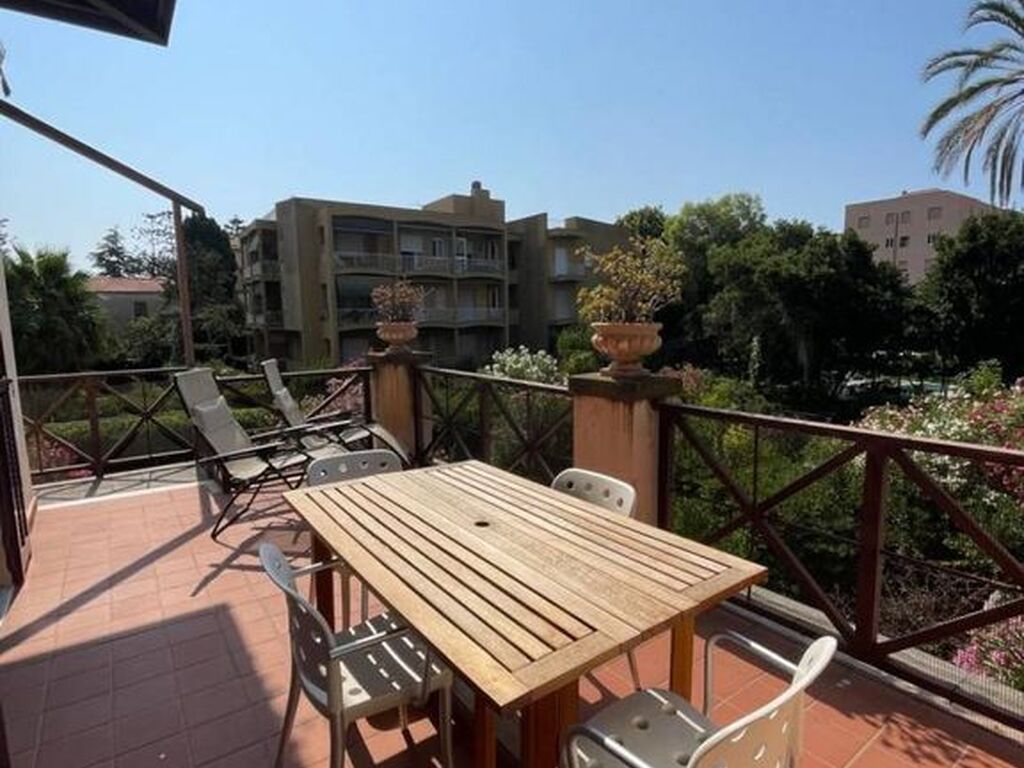Appartement de luxe à vendre à Bordighera, 700 000 €, Photo 5