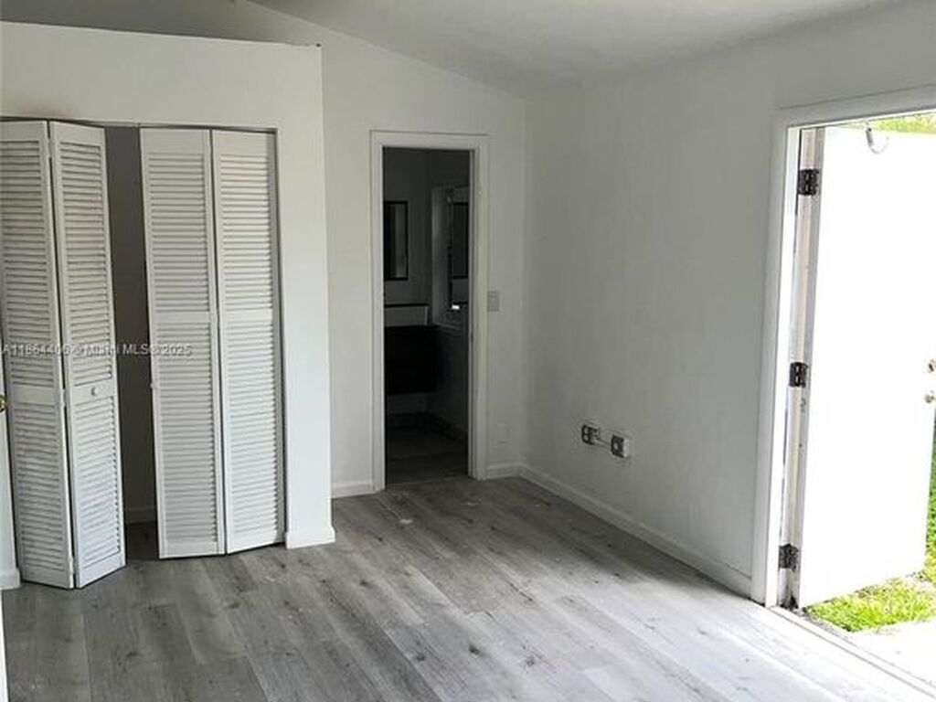 Luxury House for sale in Hollywood, 473 723 €, Photo 5