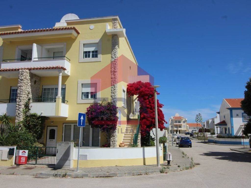 Maison de luxe à vendre à Peniche, 450 000 €, Photo 1