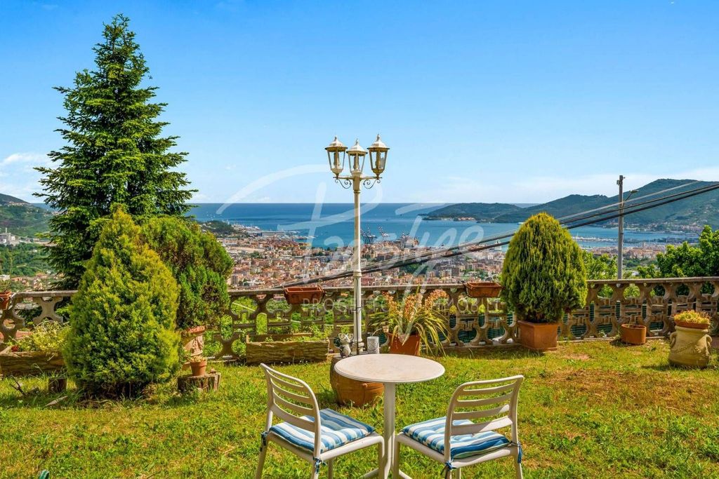 Maison de luxe à vendre à La Spezia, 1 150 000 €, Photo 3