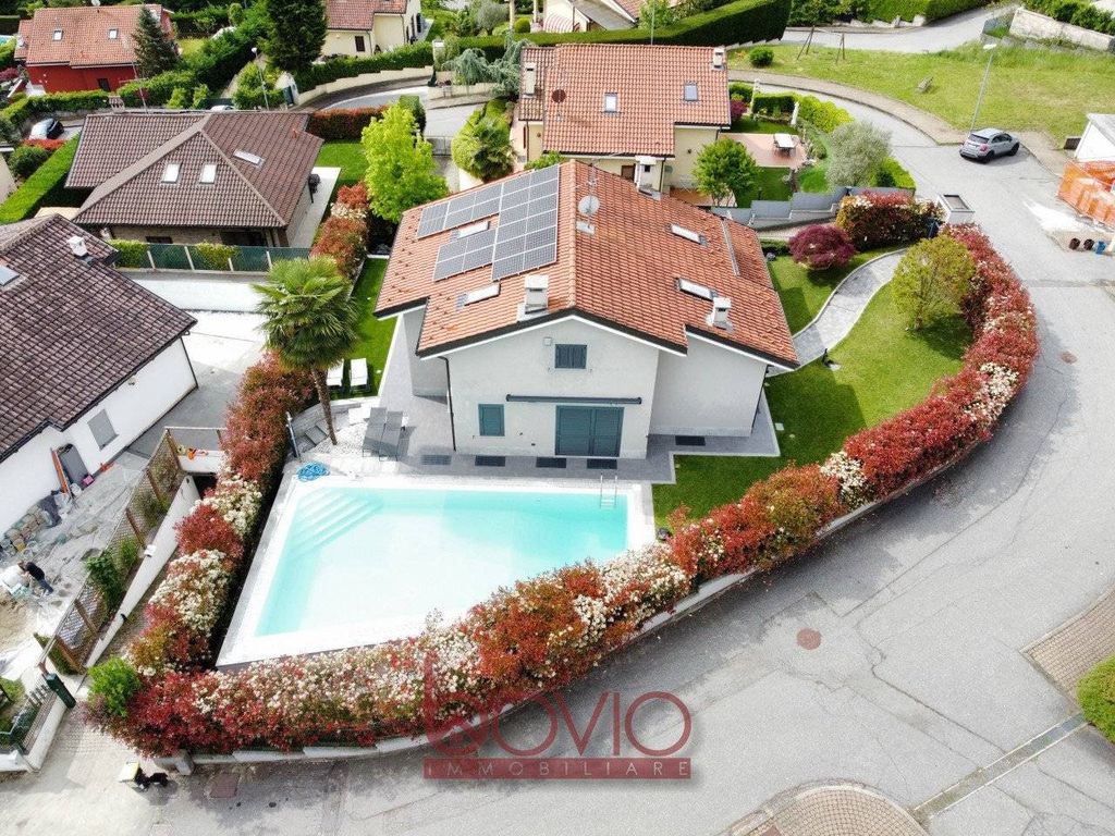 Maison de luxe à vendre à Castiglione Torinese, 665 000 €, Photo 1