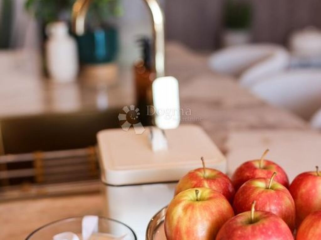 Luxury Apartment for sale in Zadar, 490 000 €, Photo 6