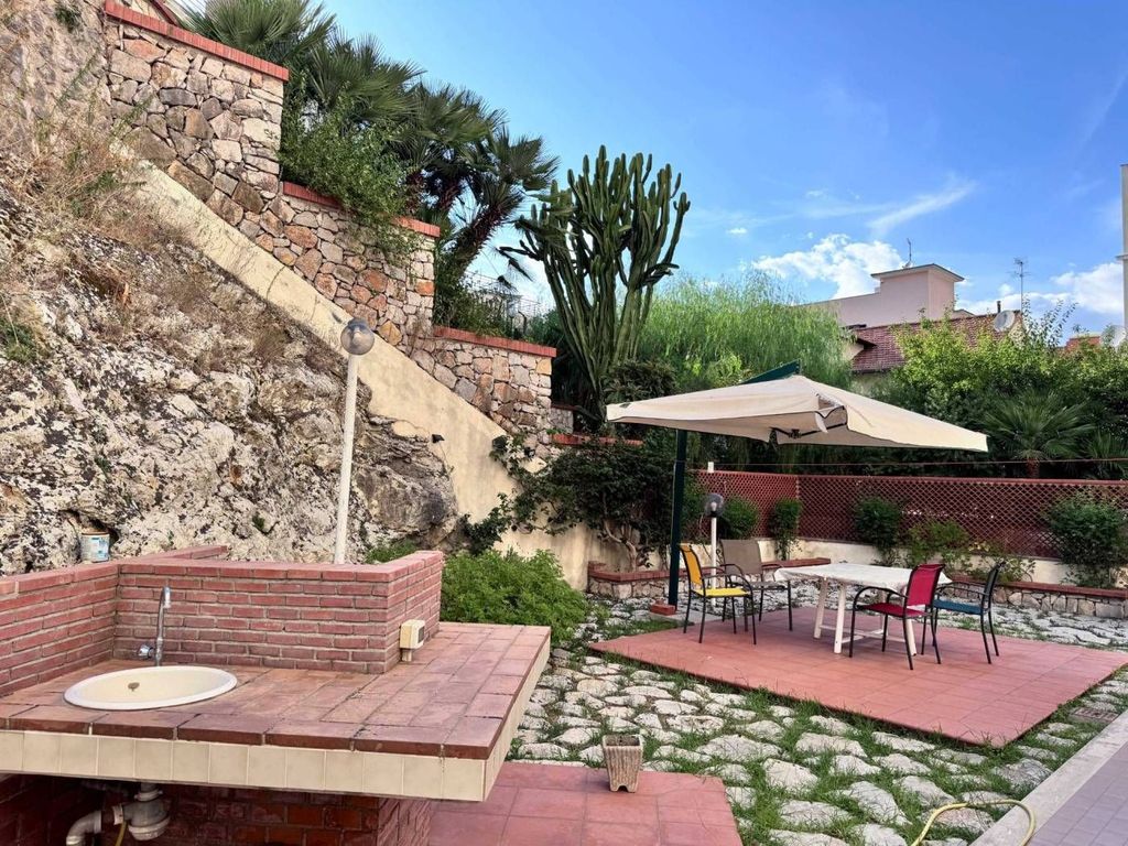 Luxury Apartment for sale in Gaeta, 600 000 €, Photo 1