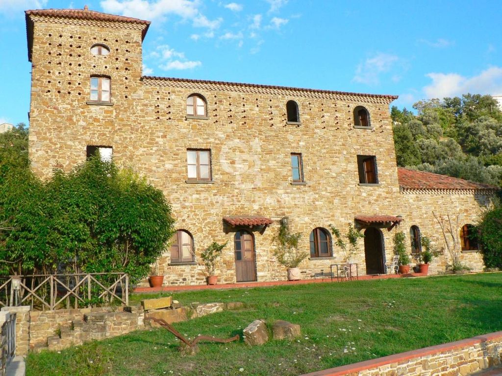 Luxury House for sale in Montecorice, 690 000 €, Photo 1