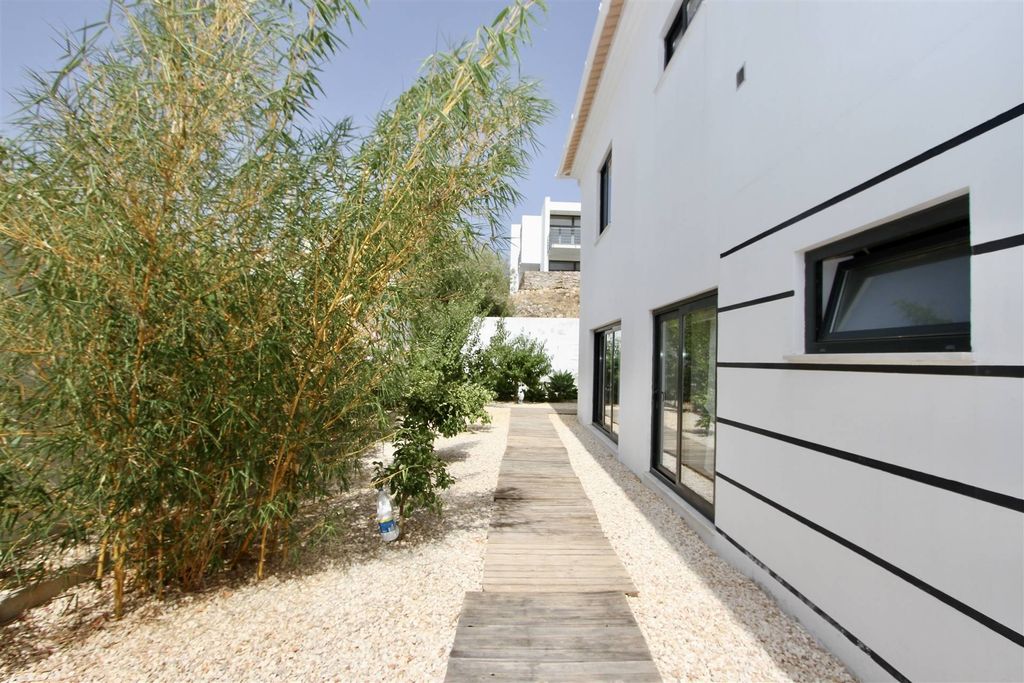 Luxury House for sale in Portimão, 875 000 €, Photo 6