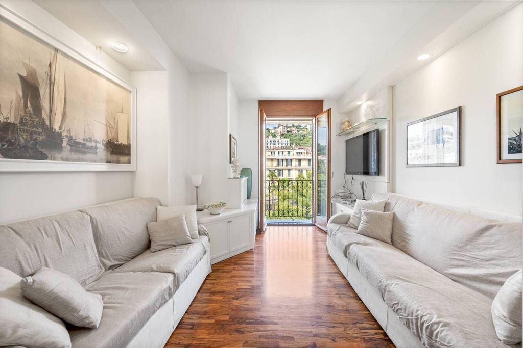 Appartement de luxe à vendre à Bordighera, 770 000 €, Photo 1