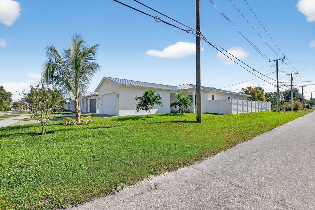 Luxury House for sale in Jupiter, 639 313 €, Photo 4