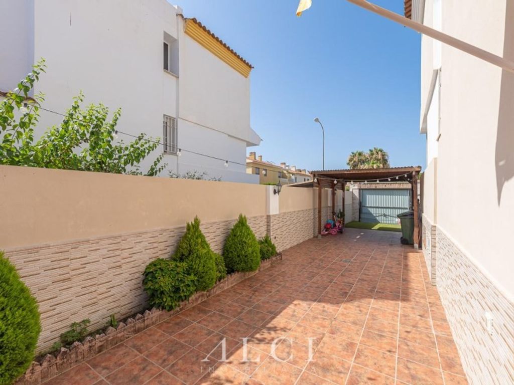 Luxury House for sale in Vélez-Málaga, 420 000 €, Photo 4