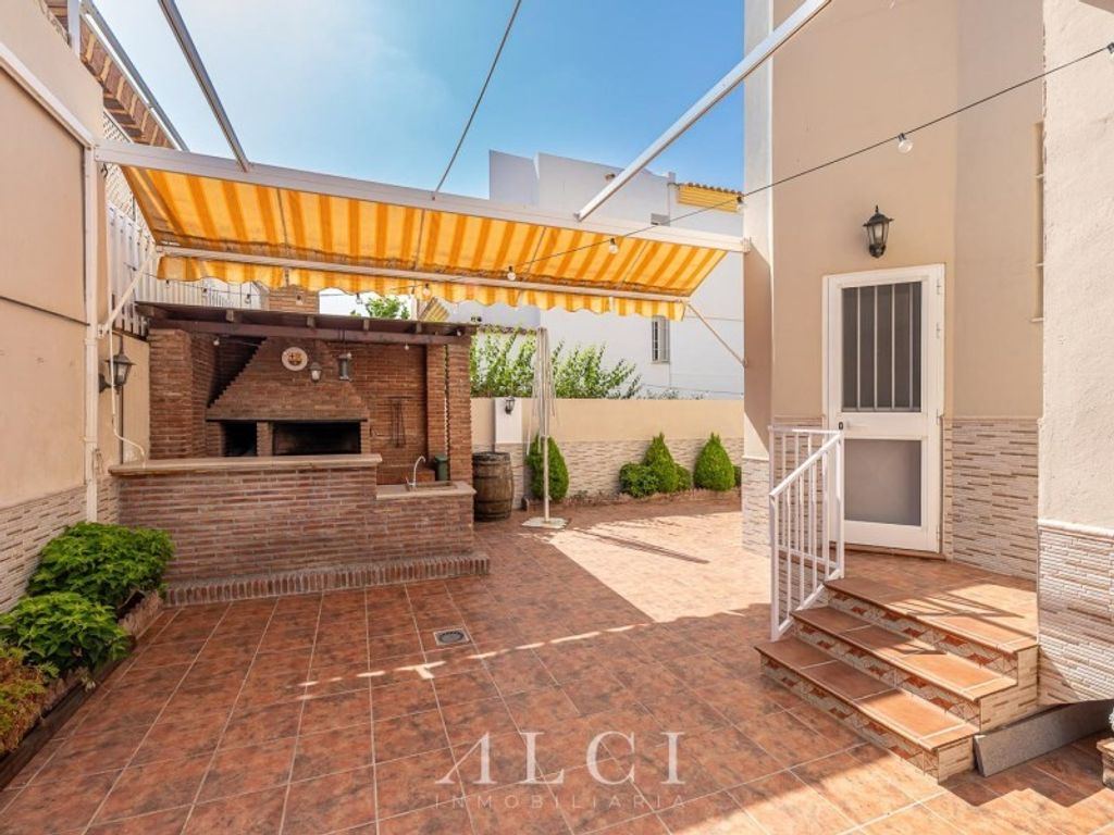 Luxury House for sale in Vélez-Málaga, 420 000 €, Photo 5