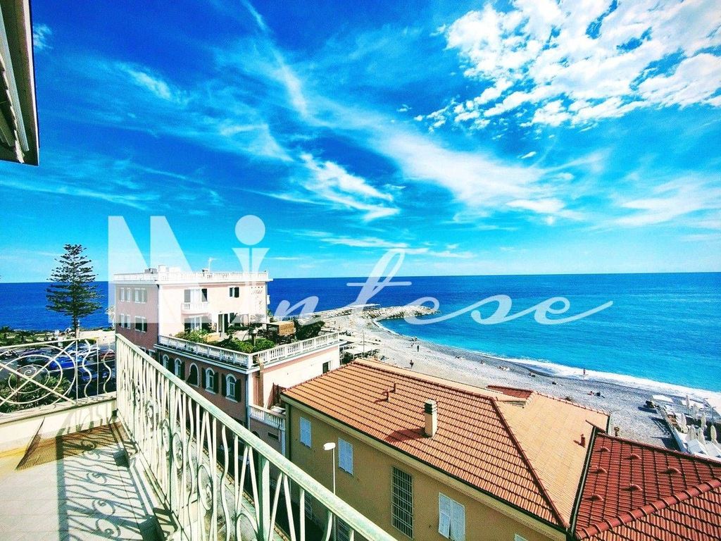 Appartement de luxe à vendre à Bordighera, 895 000 €, Photo 1