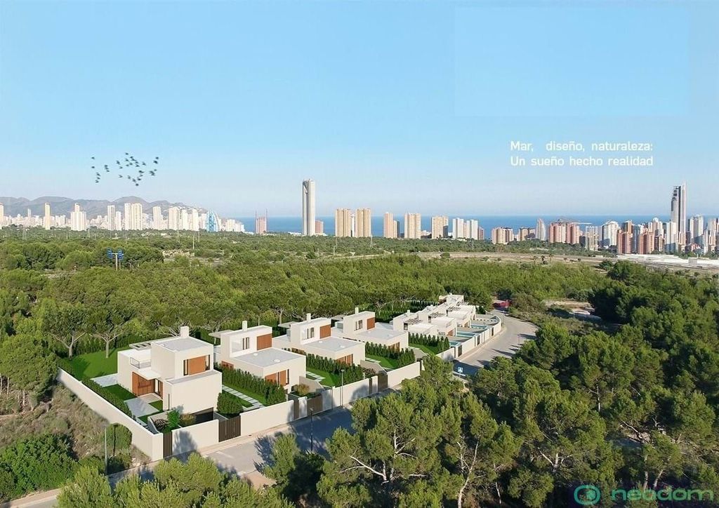 Luxury House for sale in Finestrat, 790 000 €, Photo 2