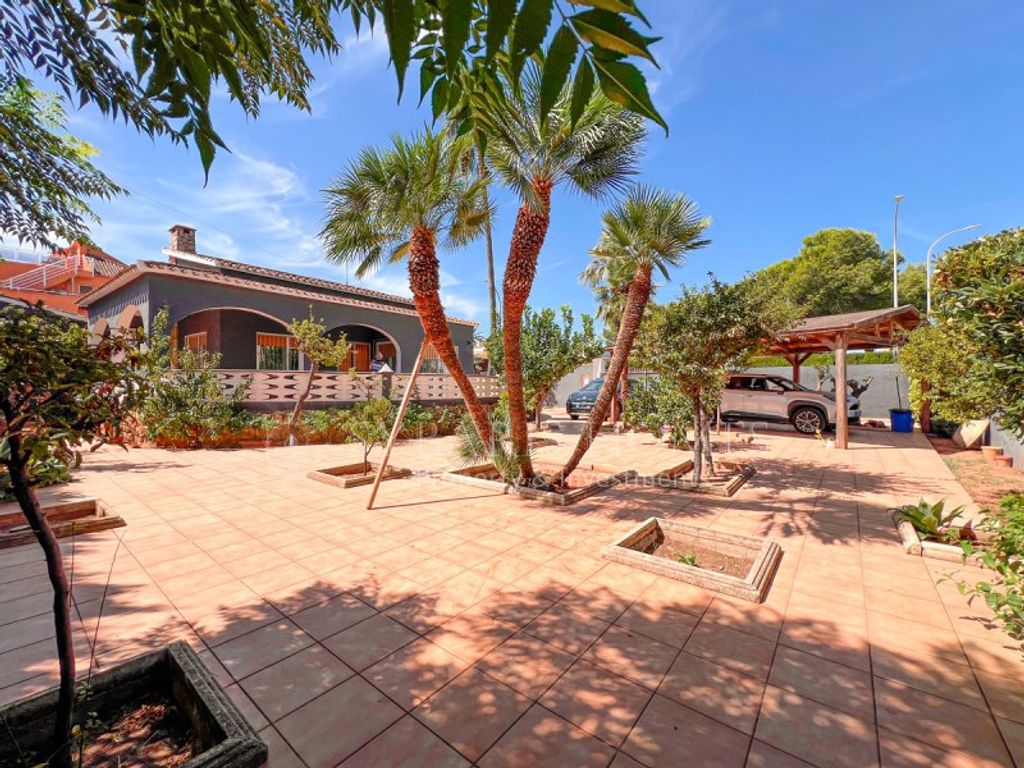 Luxury House for sale in Denia, 695 000 €, Photo 3