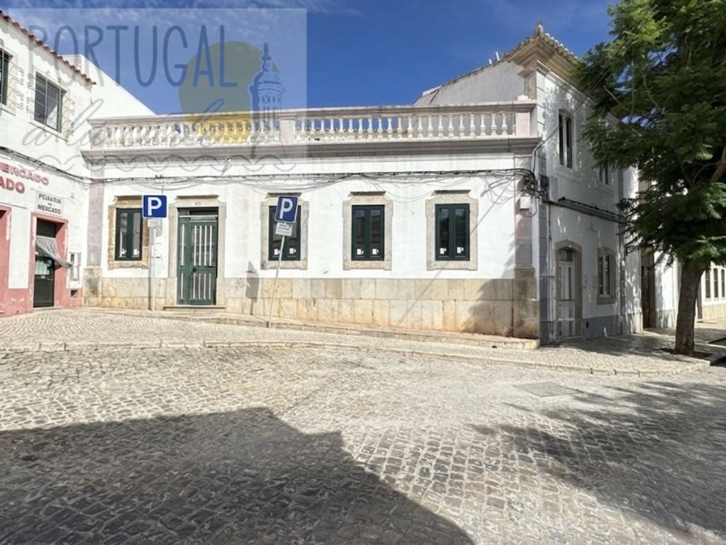 Luxury House for sale in Faro, 590 000 €, Photo 2