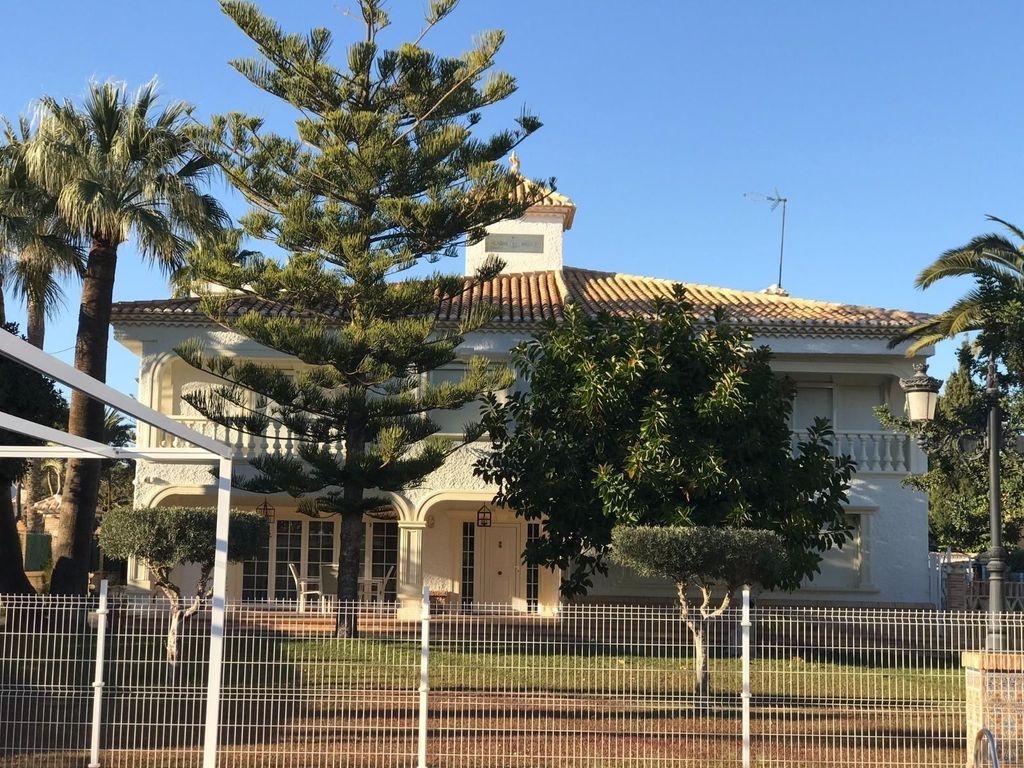 Maison de luxe à vendre à Cabo Roig, 1 490 000 €, Photo 1