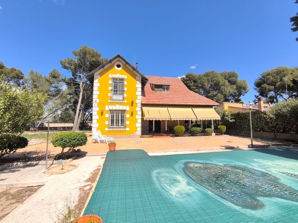 Maison de luxe à vendre à Yecla, 450 000 €, Photo 1