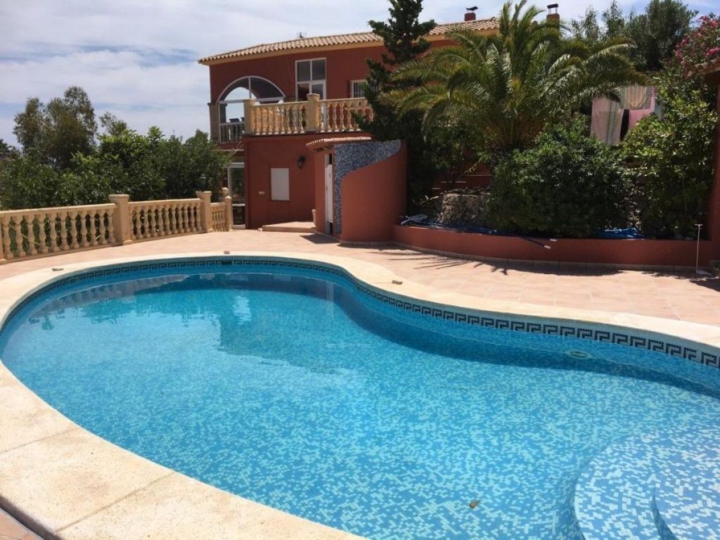 Luxury House for sale in L Alfàs Del Pi, 1 100 000 €, Photo 2