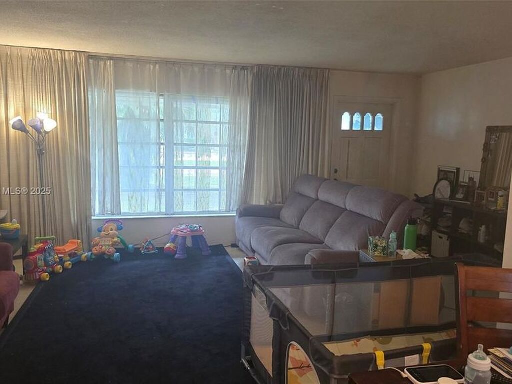 Luxury House for sale in Hollywood, 531 377 €, Photo 3