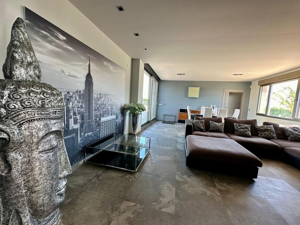 Luxury House for sale in Yecla, 499 000 €, Photo 7