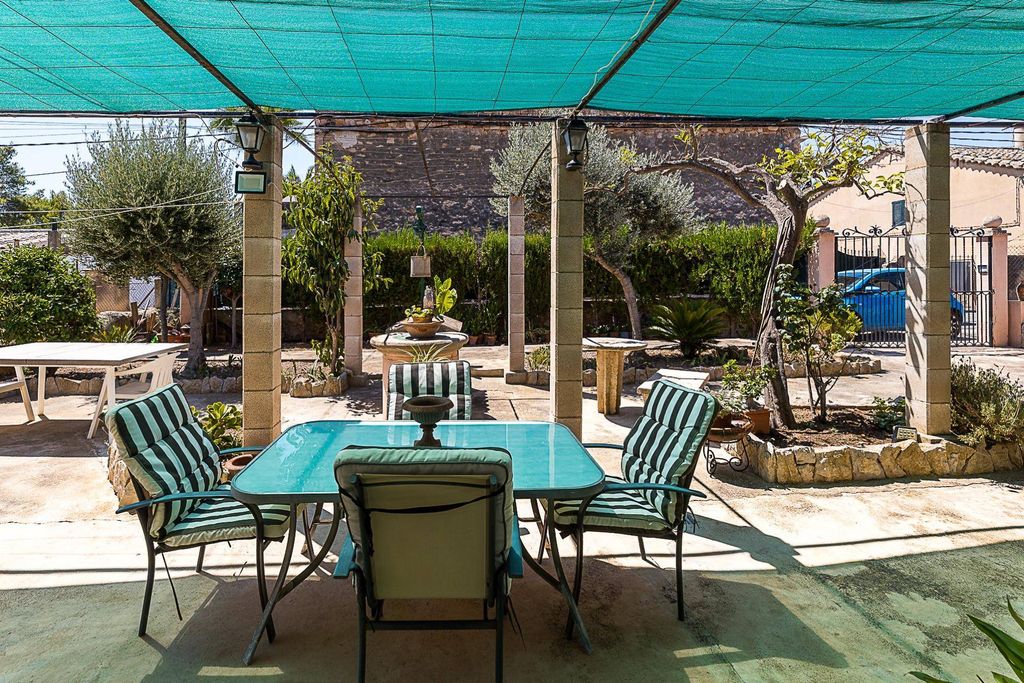 Luxury House for sale in Palma, 610 000 €, Photo 1