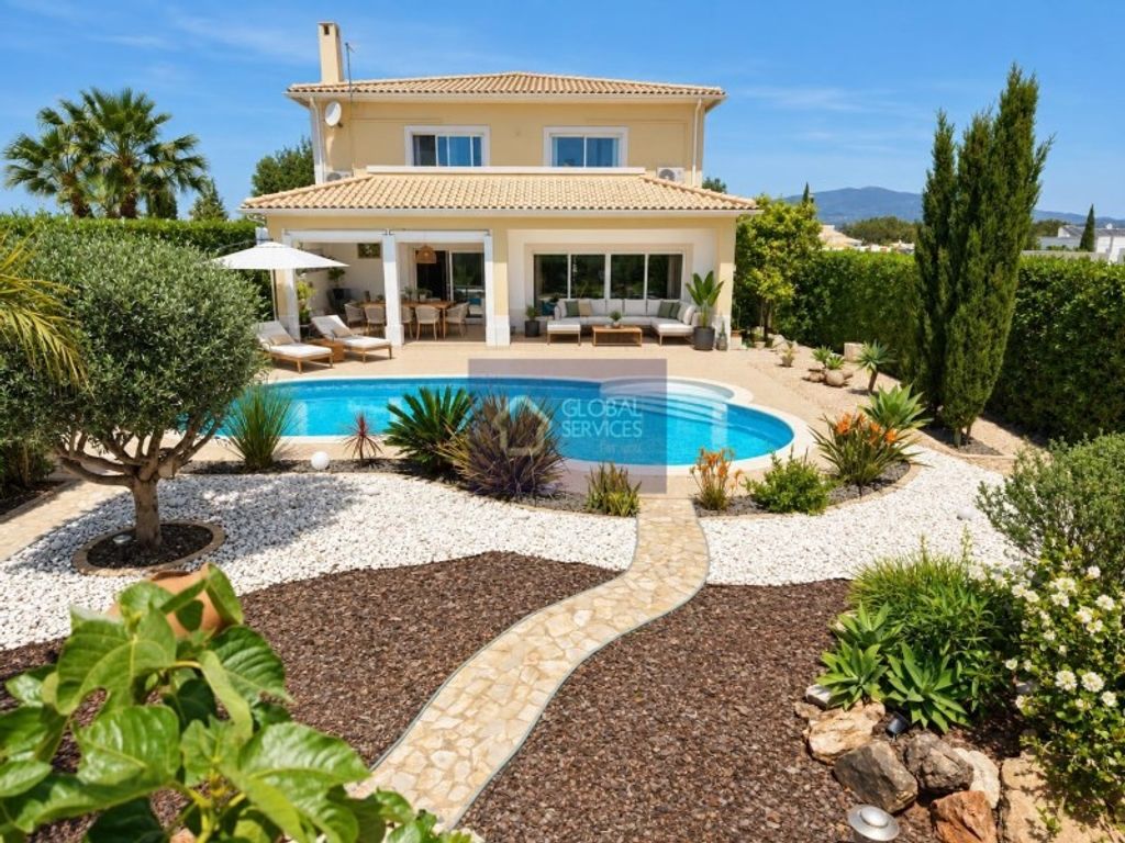 Maison de luxe à vendre à Portimão, 849 000 €, Photo 1