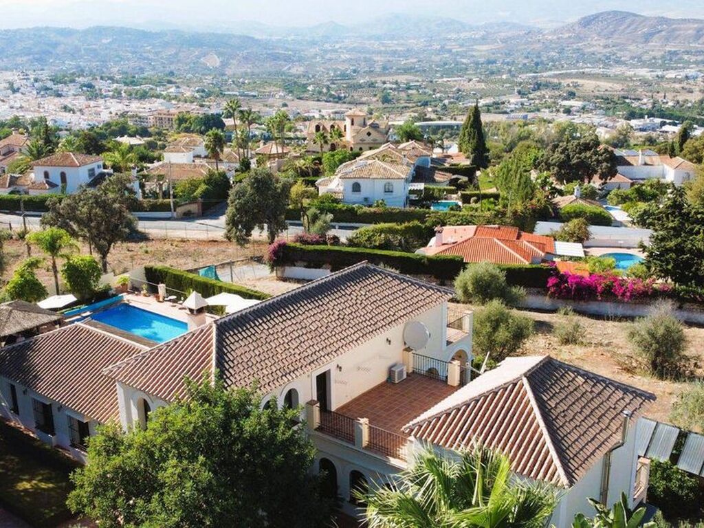 Luxury House for sale in Alhaurín El Grande, 995 000 €, Photo 3