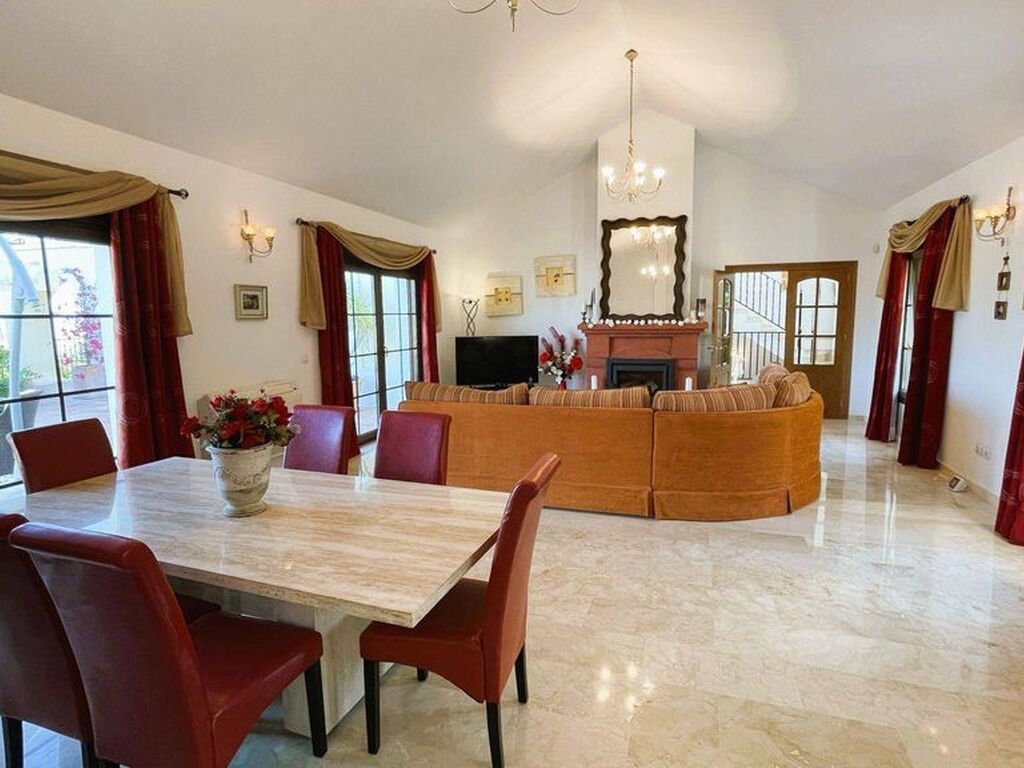 Luxury House for sale in Alhaurín El Grande, 995 000 €, Photo 5