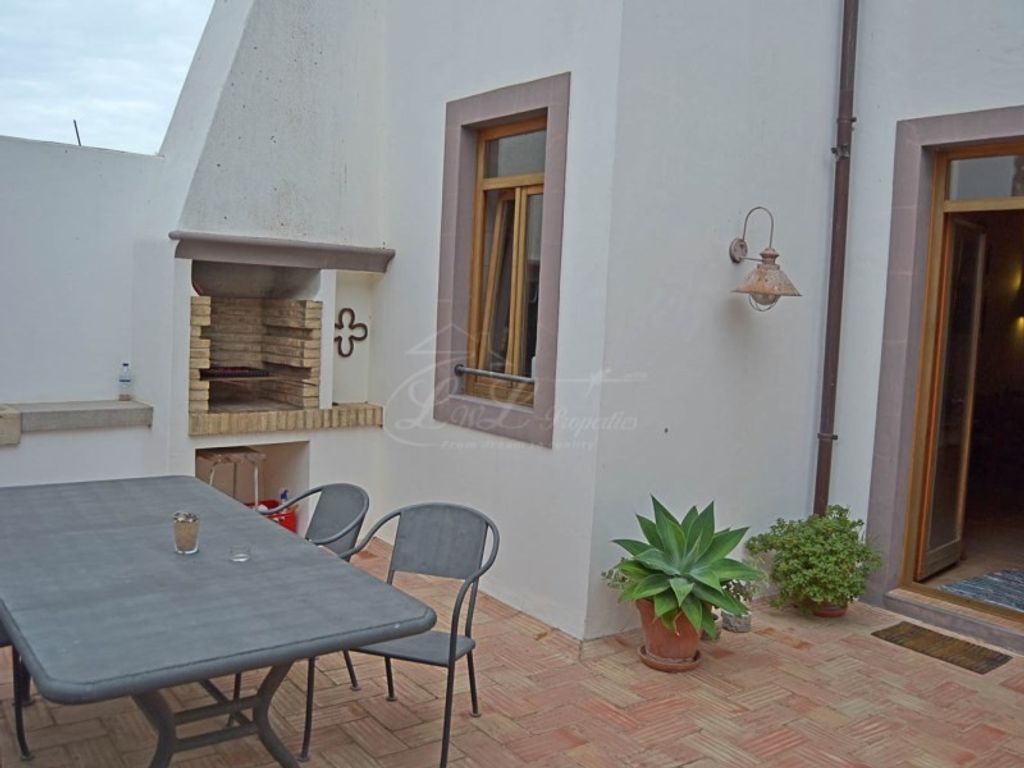 Luxury House for sale in Faro, 750 000 €, Photo 2