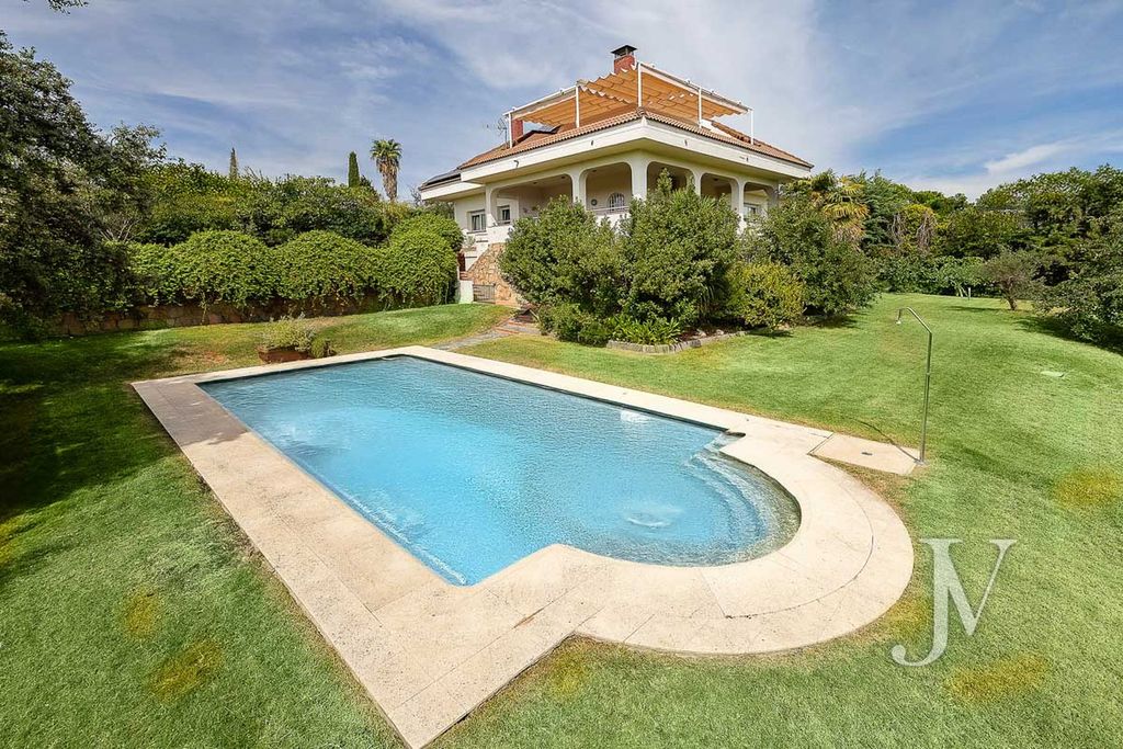Maison de luxe à vendre à Madrid, 1 395 000 €, Photo 1