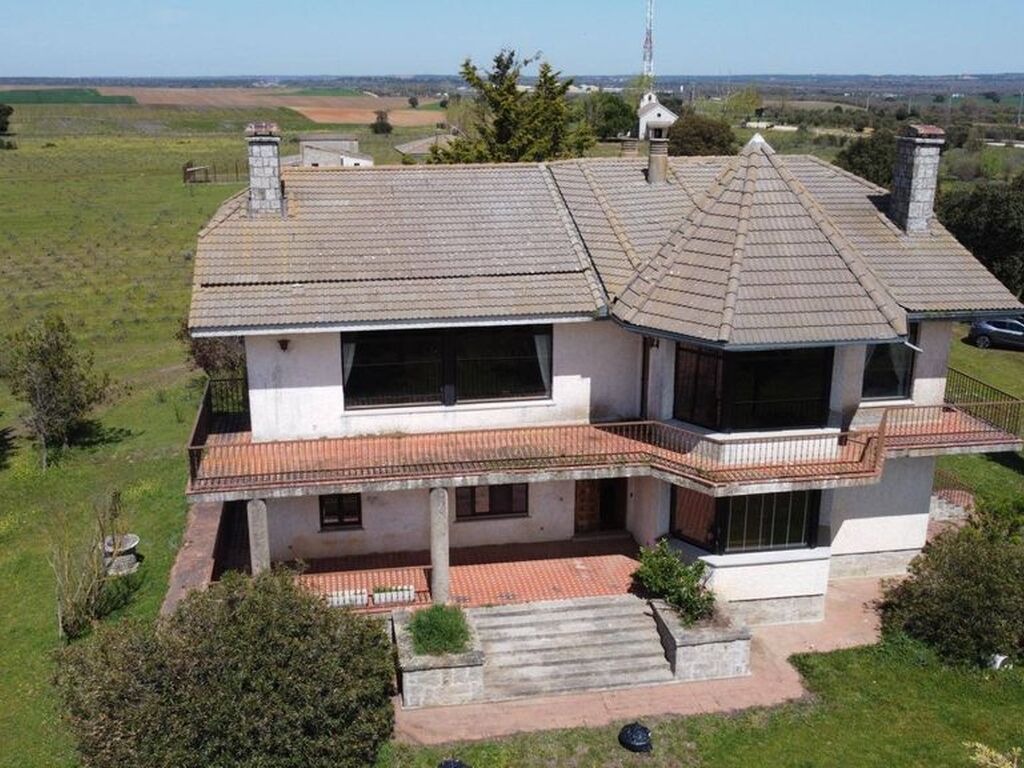 Maison de luxe à vendre à Topas, 795 000 €, Photo 1