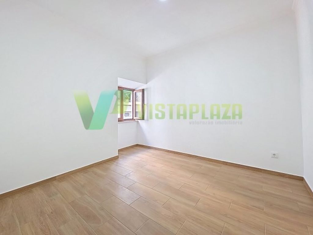 Luxury House for sale in Portimão, 425 000 €, Photo 3